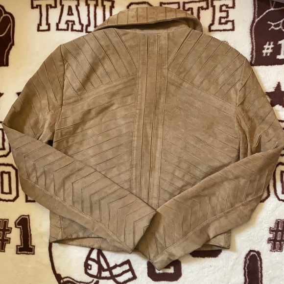 Bebe Suede Jacket 🧥 - Picture 7 of 16